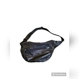 Vintage Leather belt bag adjustable
